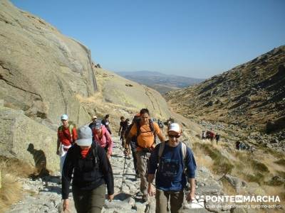 Laguna Grande de Gredos  - Sierra de Gredos; excursiones en madrid; viajes singles madrid